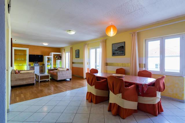 Pia Apartment Dugi Rat Phòng bức ảnh
