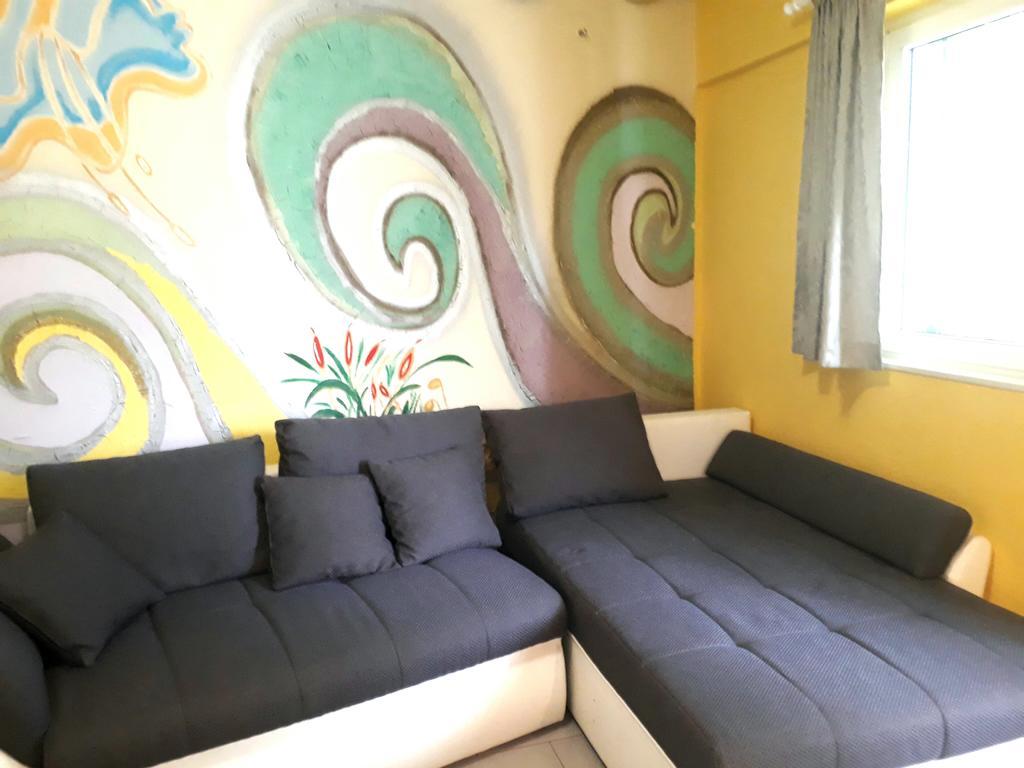 Pia Apartment Dugi Rat Ngoại thất bức ảnh