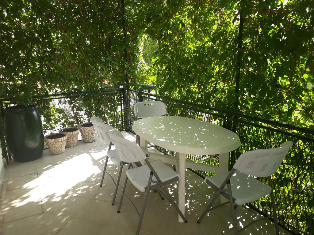 Pia Apartment Dugi Rat Ngoại thất bức ảnh