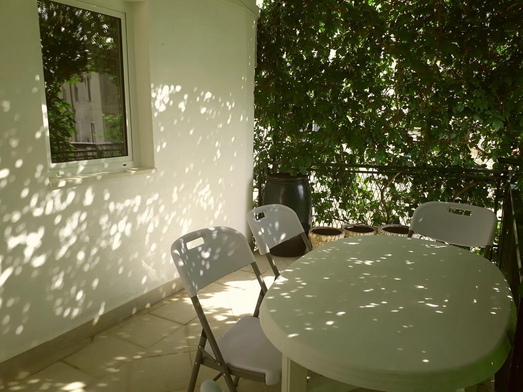 Pia Apartment Dugi Rat Ngoại thất bức ảnh